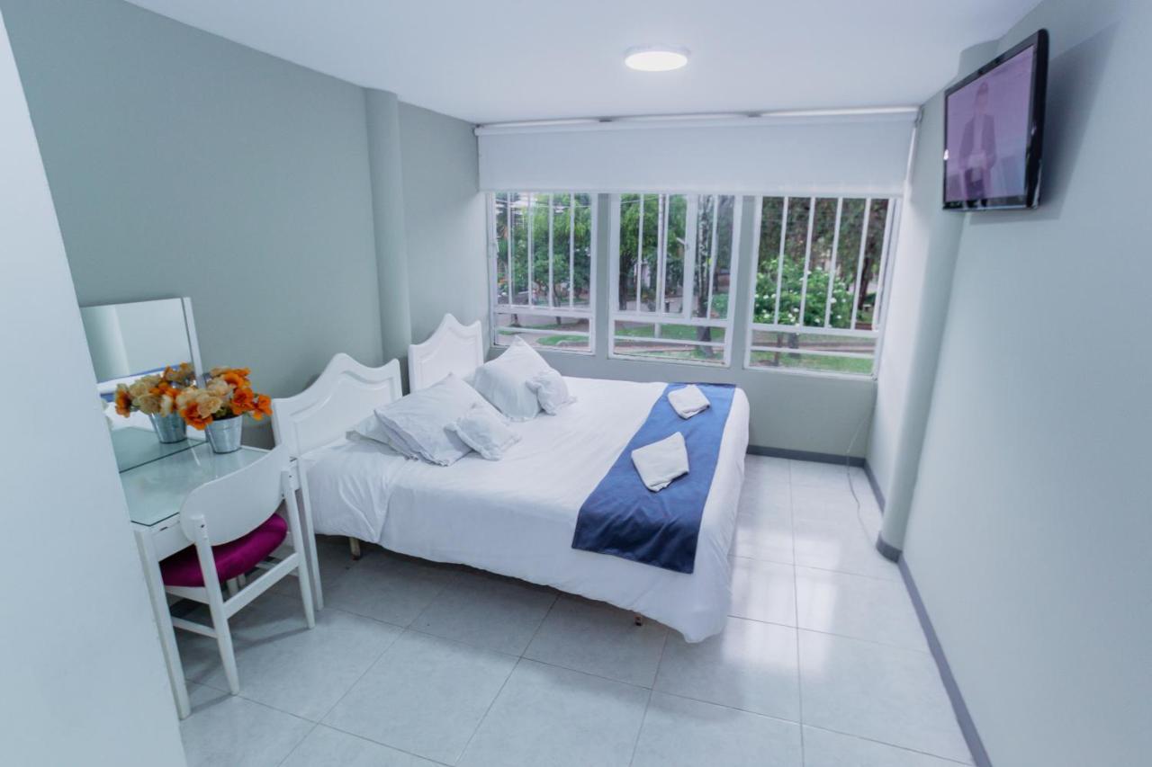 Apartasuites & Hotel Bogota Teusaquillo Экстерьер фото