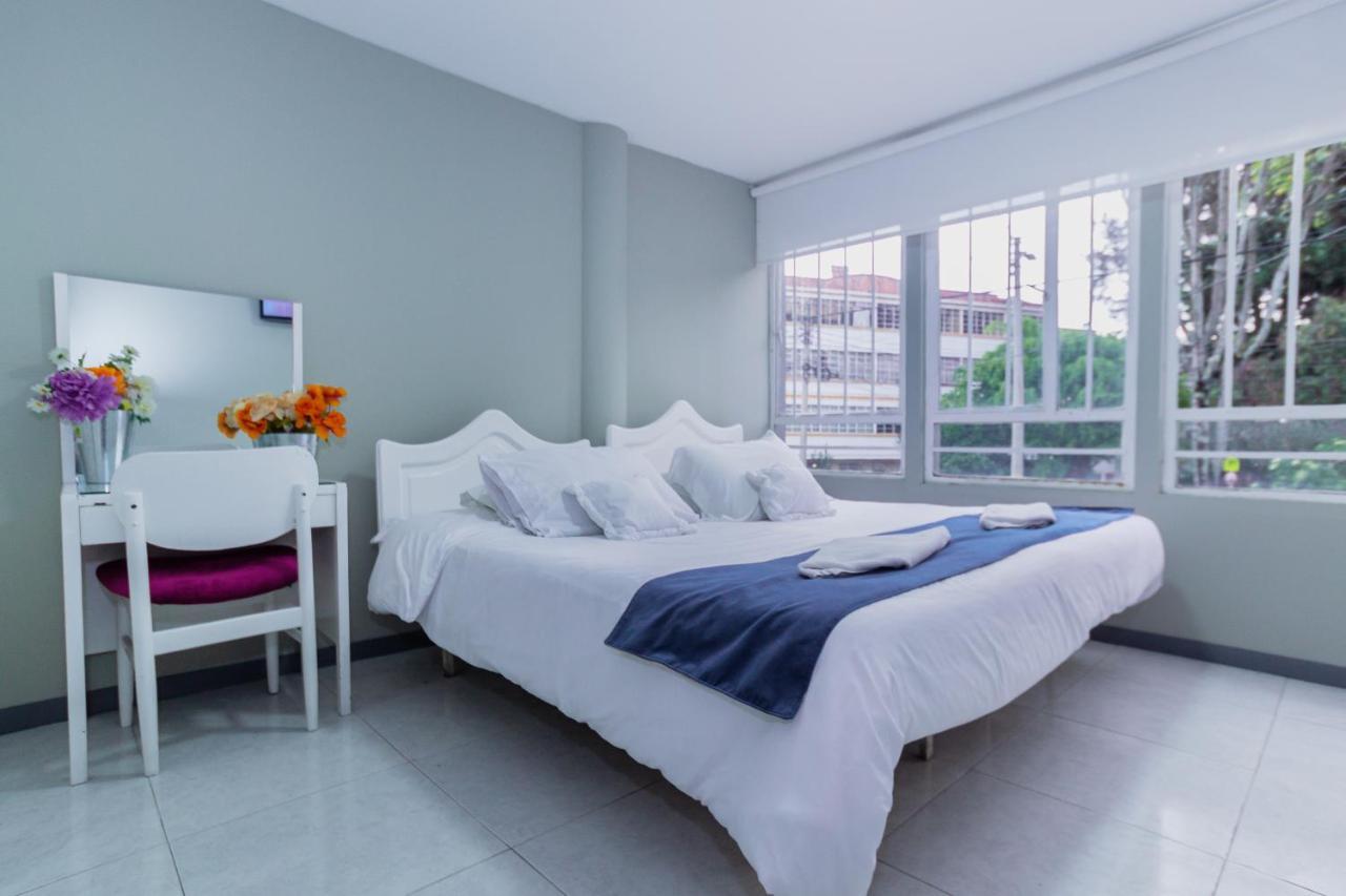 Apartasuites & Hotel Bogota Teusaquillo Экстерьер фото